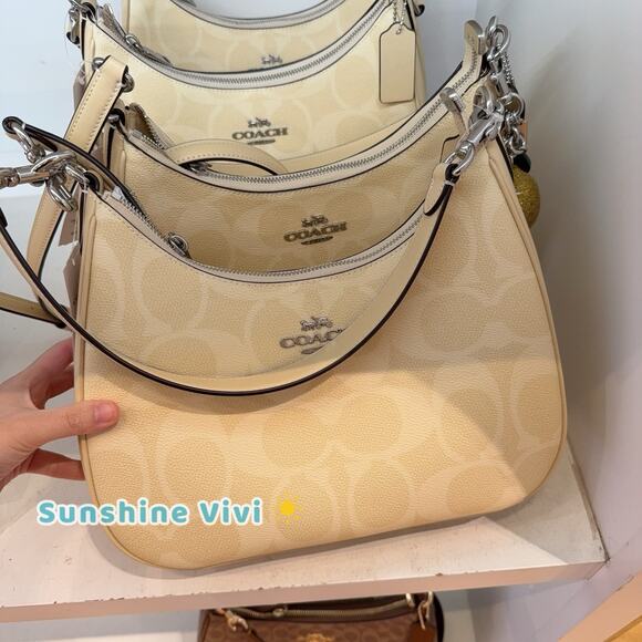 NWT Coach Teri Hobo Bag In Signature Canvas CAL52 Silver/Hay - Picture 1 of 12